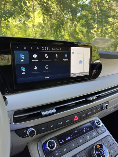 Used 2024 Hyundai Palisade Limited image 13