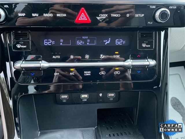 Used 2023 Kia Carnival SX Prestige image 20