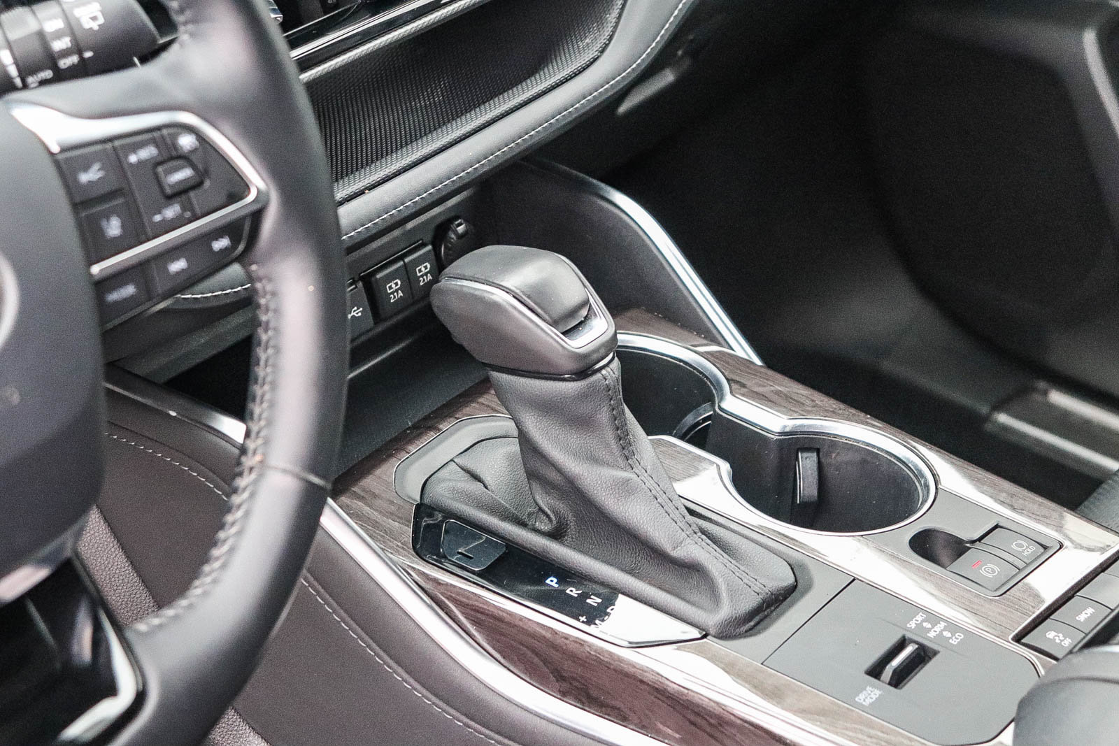 Used 2021 Toyota Highlander Platinum image 21