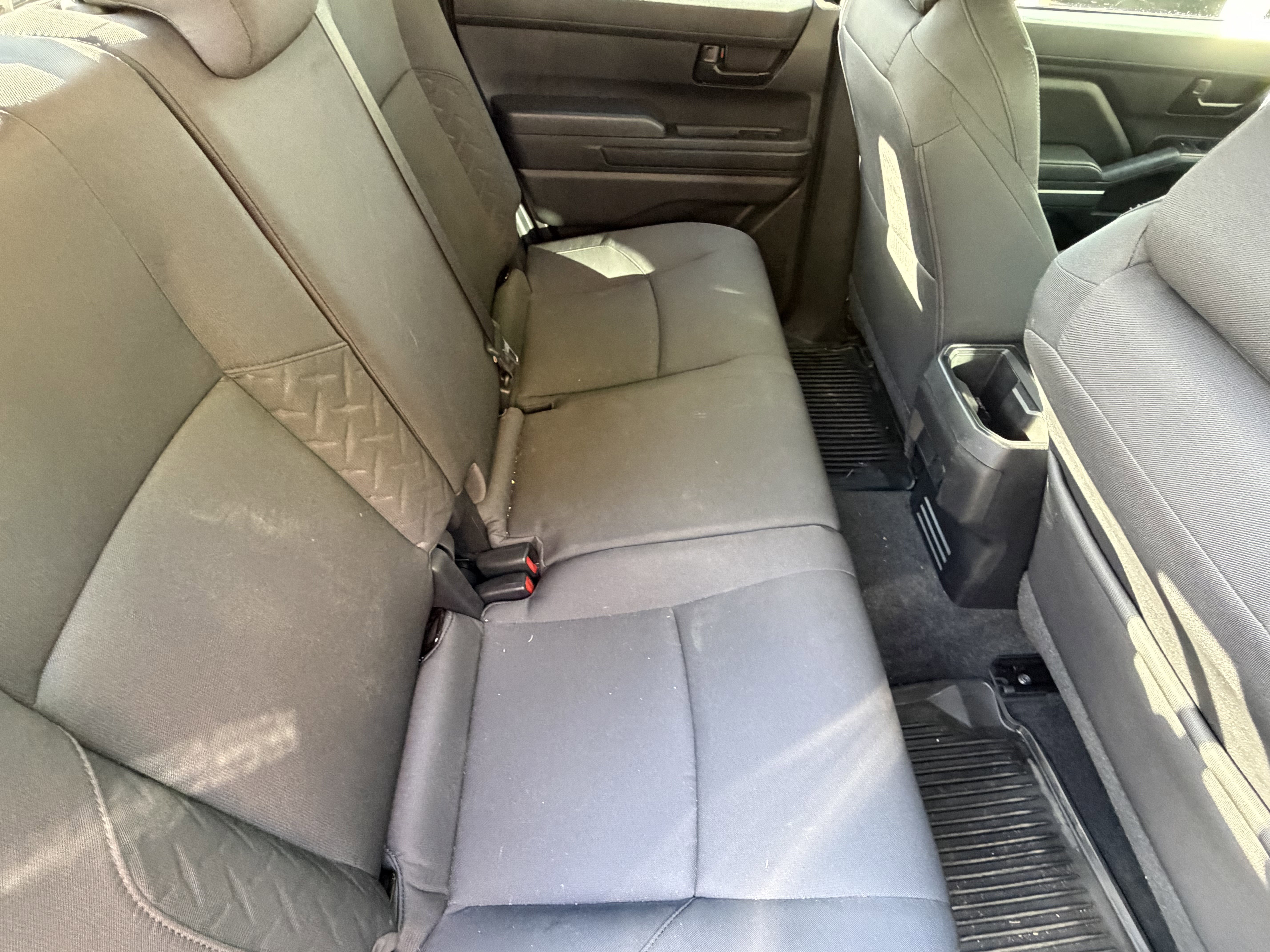 Used 2024 Toyota Tacoma SR5 AWD/4WD image 39