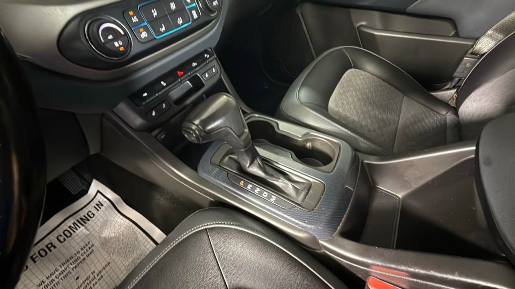 Used 2016 Chevrolet Colorado Z71 image 12