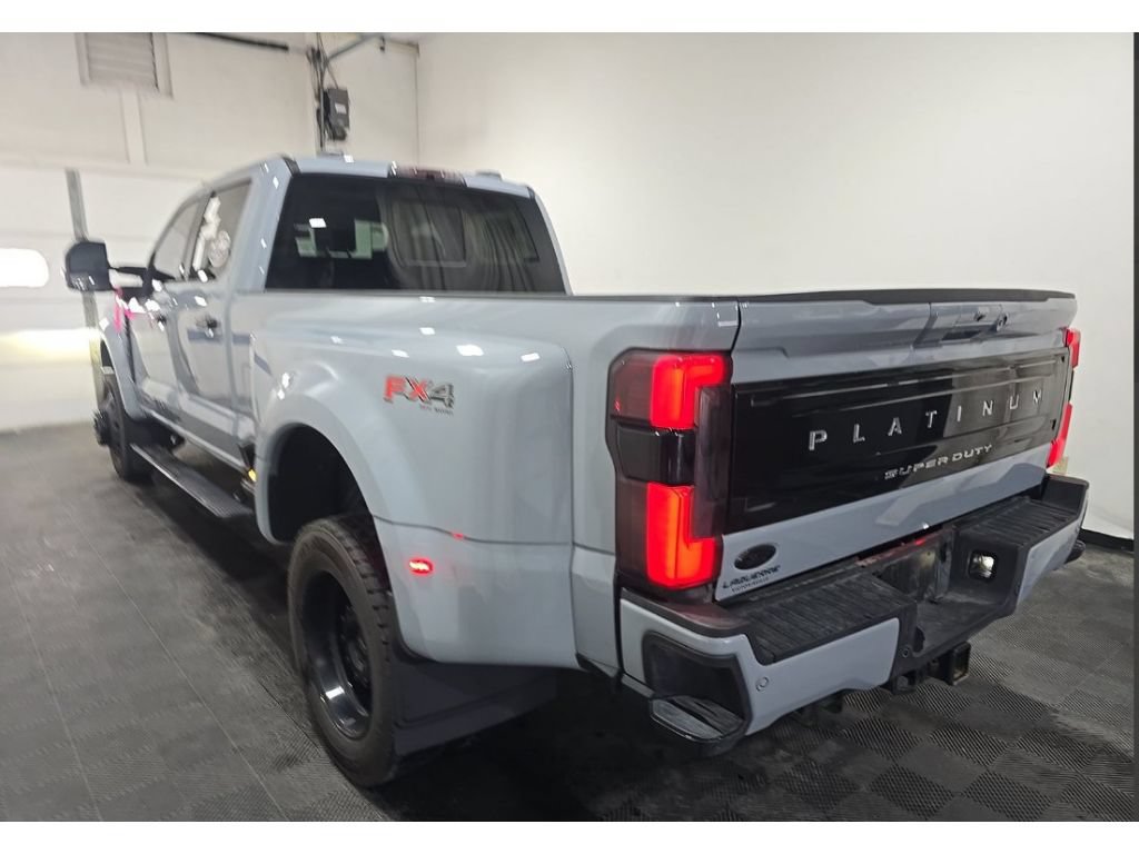Used 2025 Ford F450 Platinum w/ Platinum Plus Package AWD/4WD image 5