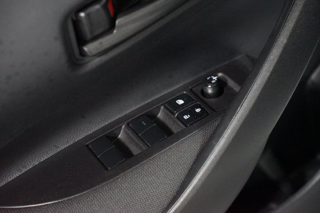 Used 2026 Toyota Corolla LE FWD image 29
