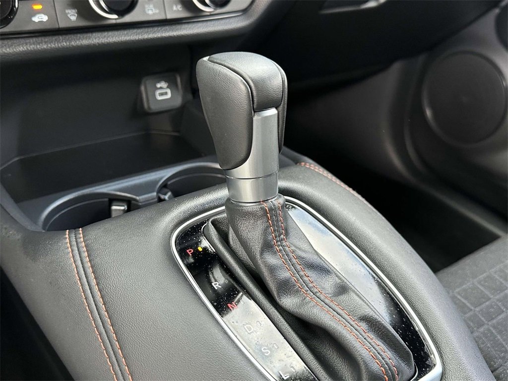 Certified 2025 Honda HR-V Sport image 26