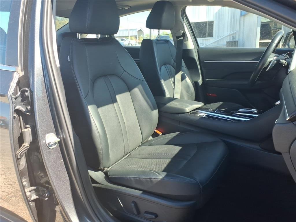 Used 2022 Hyundai Sonata Limited image 12