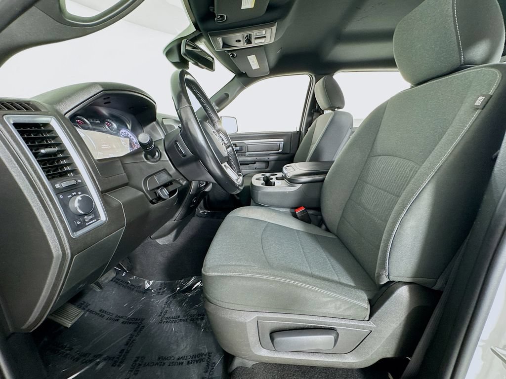 Used 2021 RAM 1500 Warlock AWD/4WD image 9
