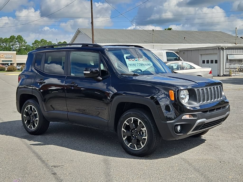 Used 2023 Jeep Renegade Latitude