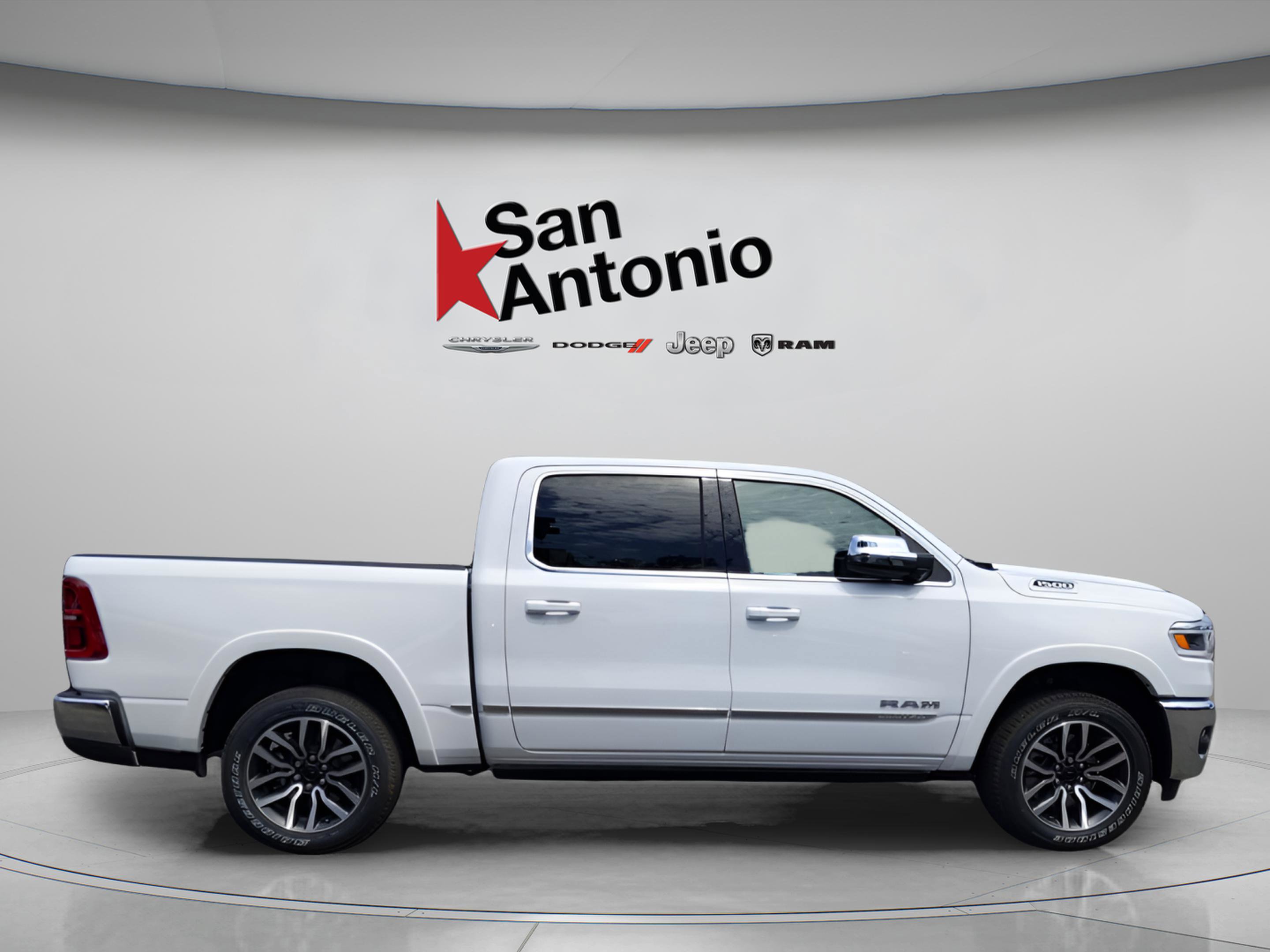 New 2026 RAM 1500 Limited image 9