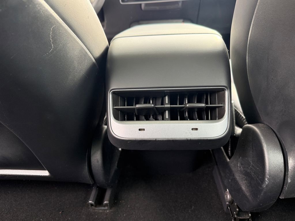 Used 2023 Tesla Model 3 Standard Range RWD image 26