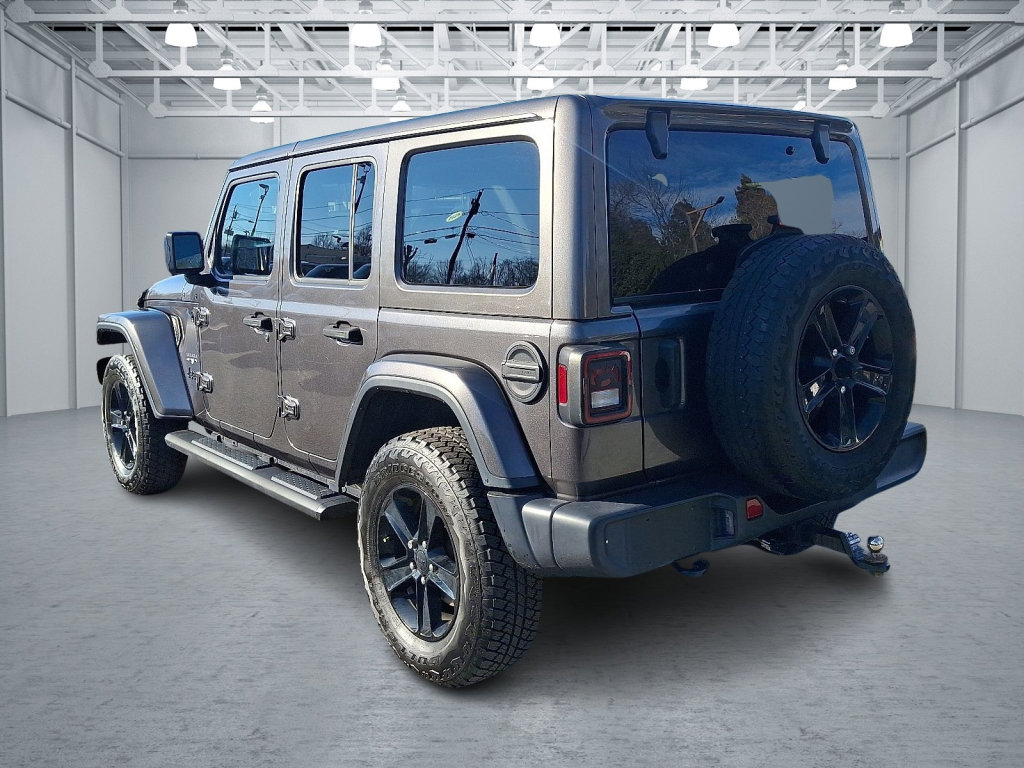 Used 2021 Jeep Wrangler Unlimited Sahara image 3