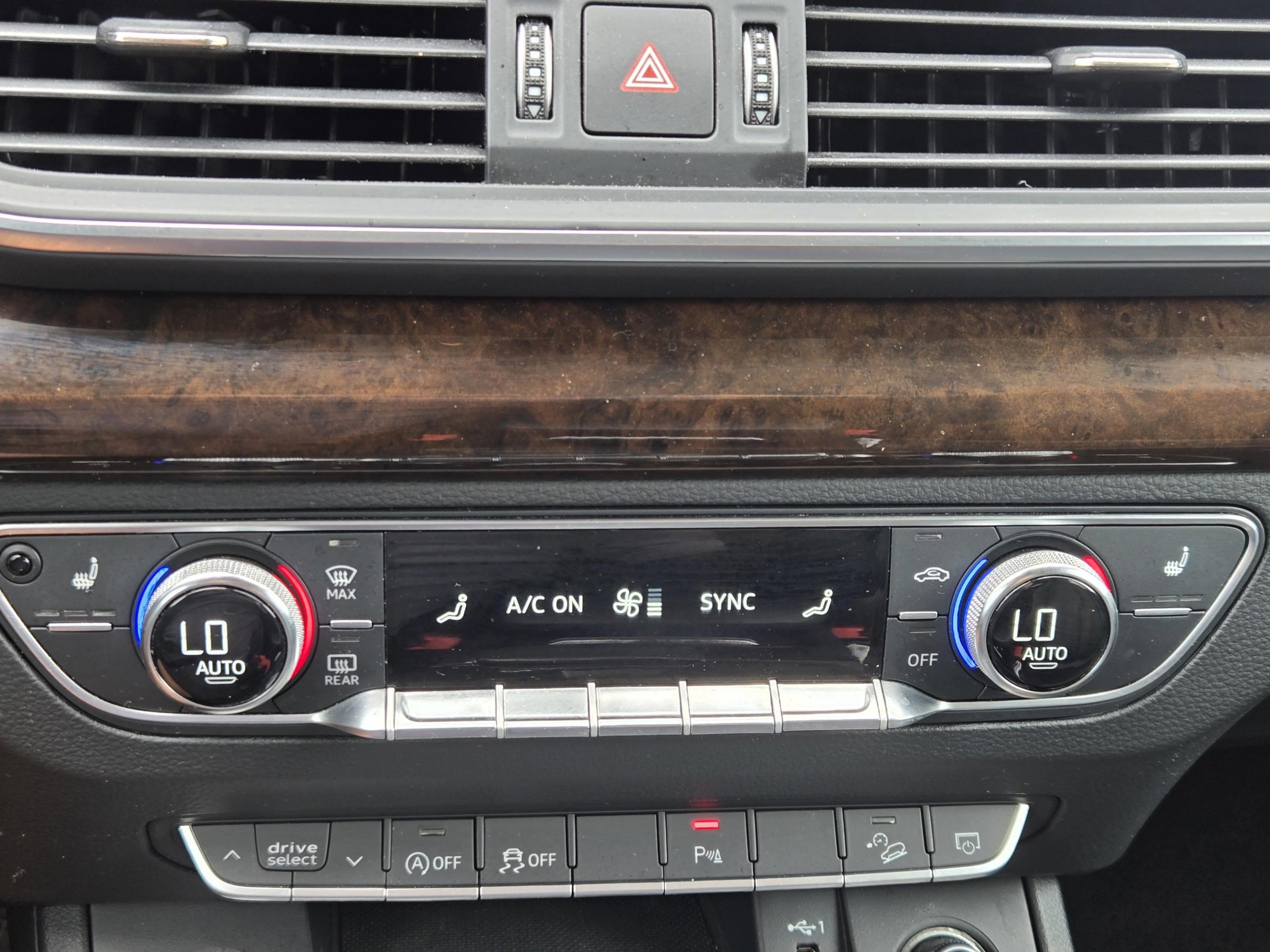Used 2020 Audi Q5 2.0T Premium AWD/4WD image 24