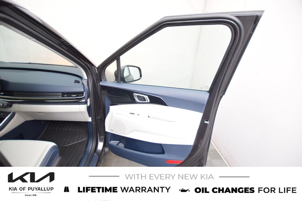 New 2025 Kia Carnival SX Prestige image 15