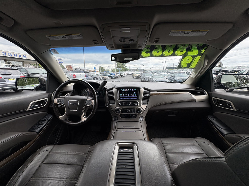 Used 2019 GMC Yukon XL Denali w/ Open Road Package AWD/4WD image 21