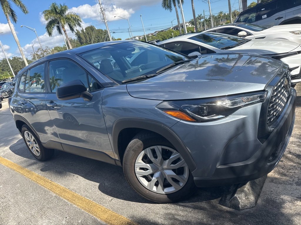 Used 2023 Toyota Corolla Cross L image 1