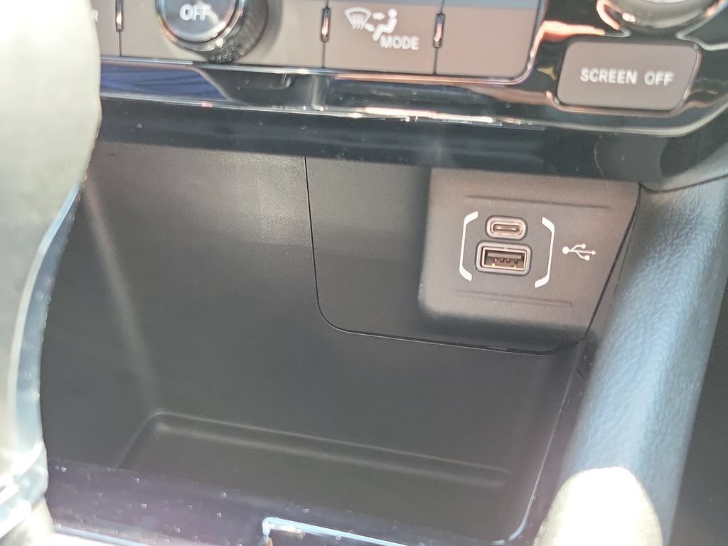 New 2026 Jeep Compass Latitude AWD/4WD image 21