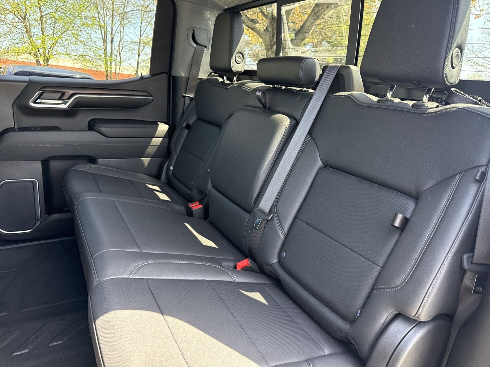 Used 2024 GMC Sierra 1500 SLT w/ SLT Premium Plus Package image 22