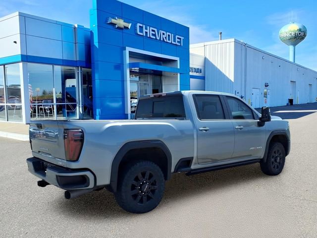 Used 2024 GMC Sierra 2500 AT4 w/ AT4 Premium Plus Package AWD/4WD image 3