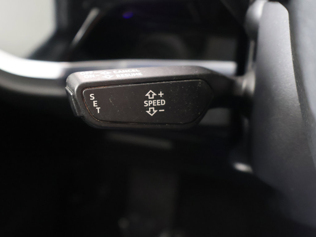 Used 2023 Audi Q3 2.0T Premium AWD/4WD image 38