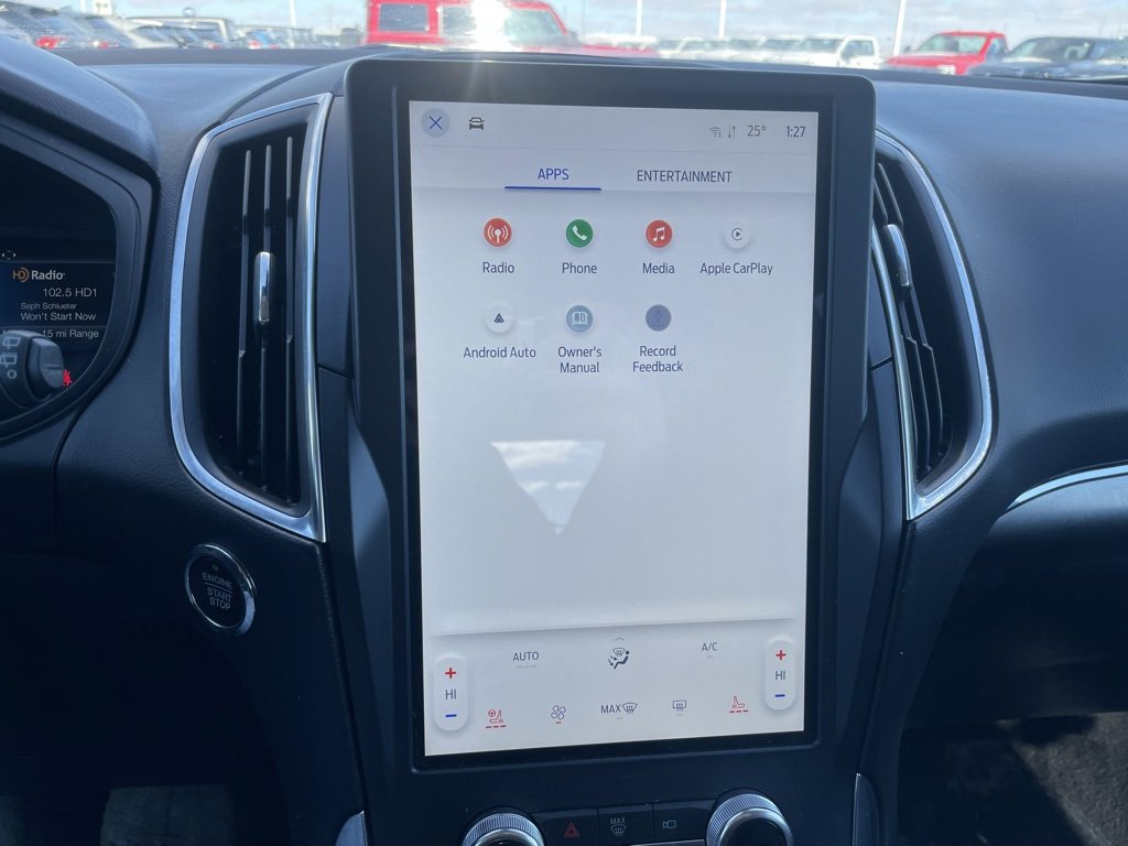 Used 2023 Ford Edge Titanium image 14