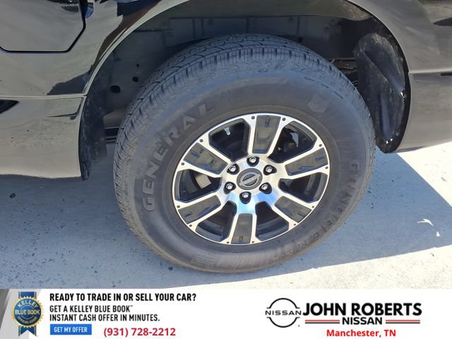 Used 2024 Nissan Titan SV RWD image 25