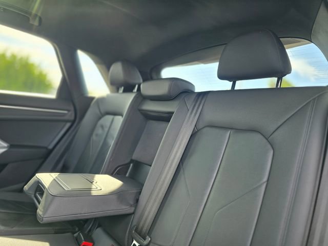 Used 2023 Audi Q3 2.0T Premium image 21