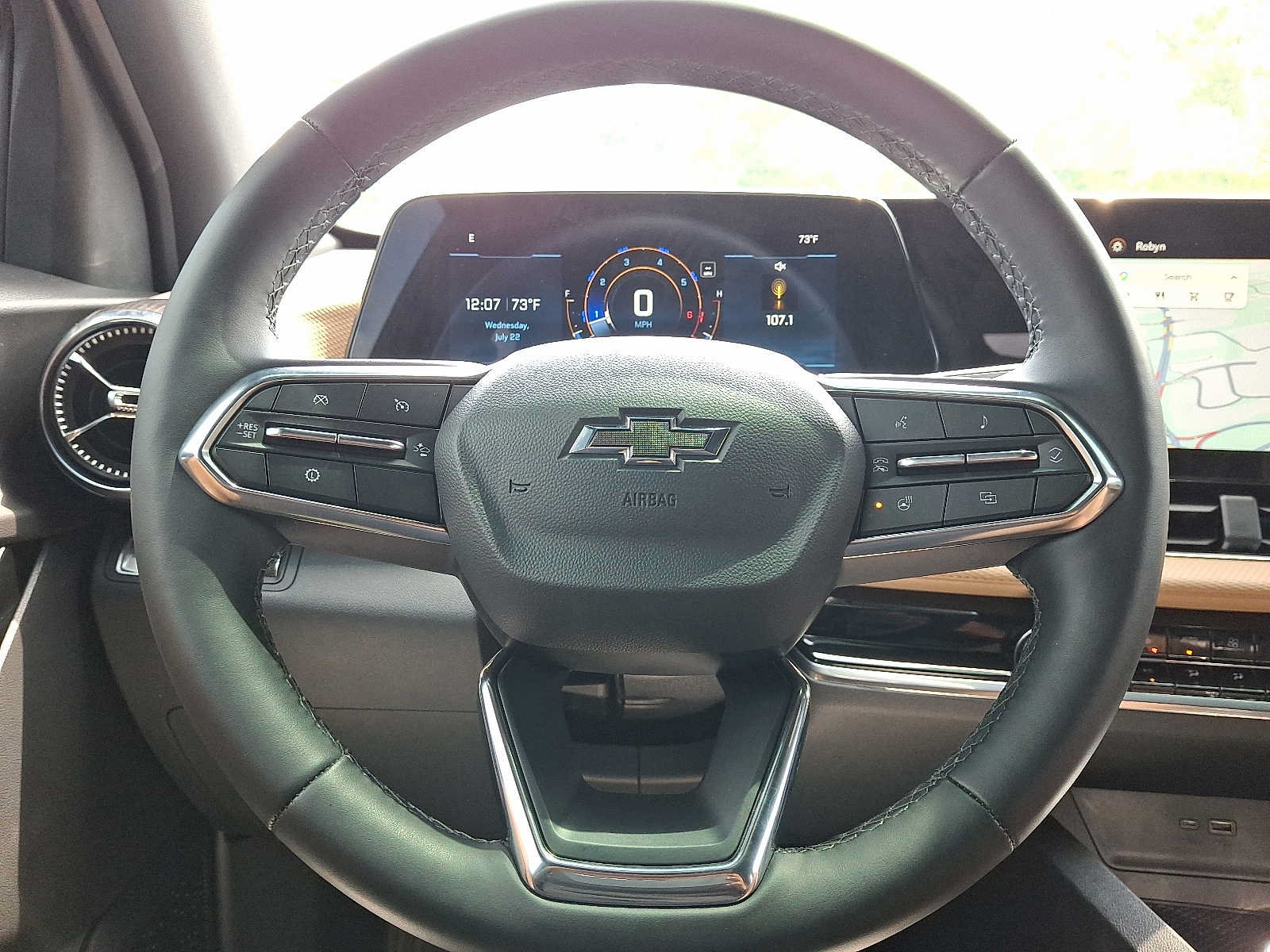 Used 2026 Chevrolet Equinox ACTIV w/ LPO, Floor Liner Package AWD/4WD image 19