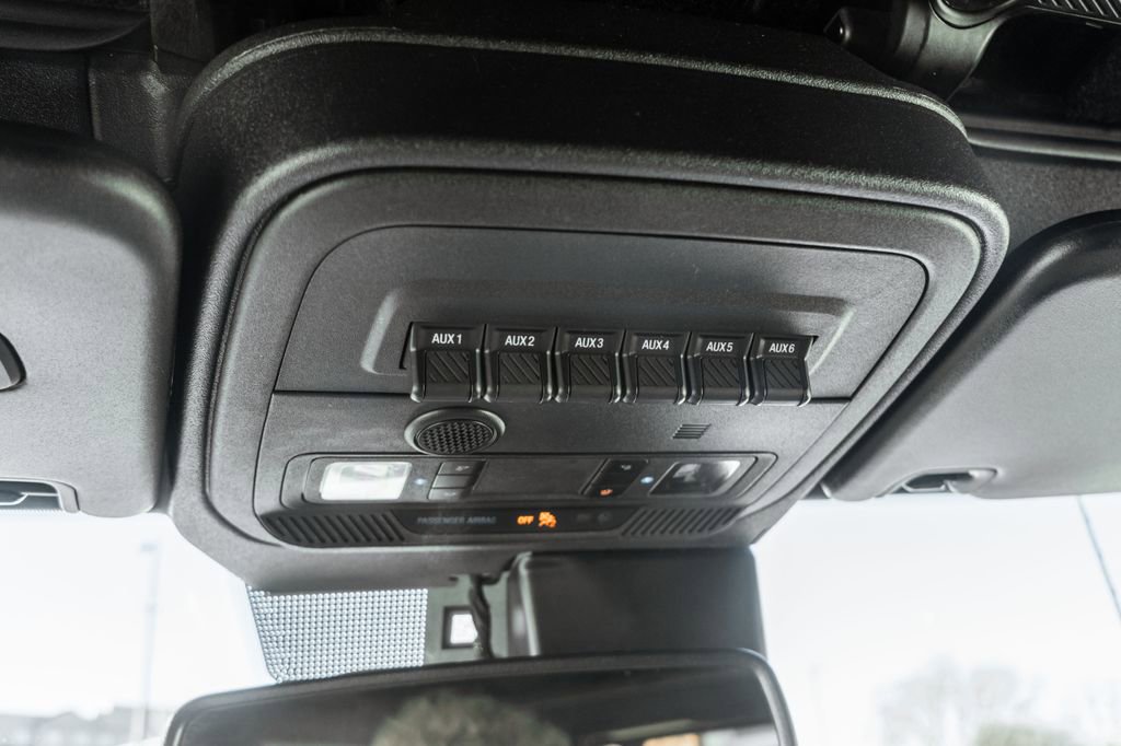 Used 2021 Ford Bronco First Edition AWD/4WD image 20