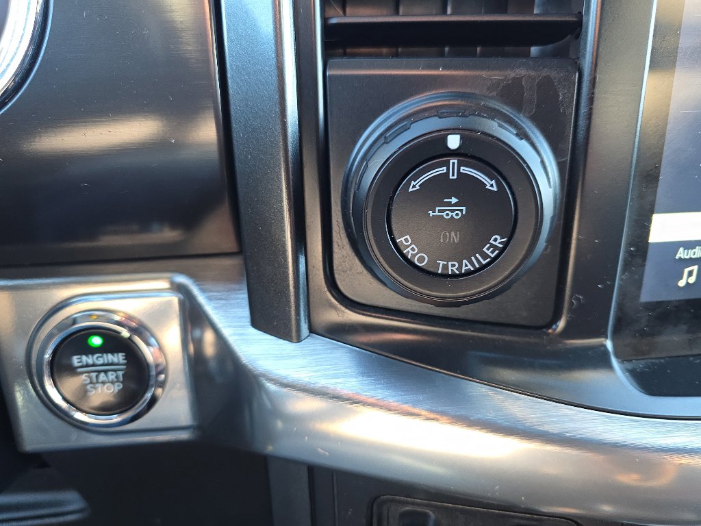 Used 2021 Ford F150 Lariat w/ Equipment Group 502A High AWD/4WD image 22