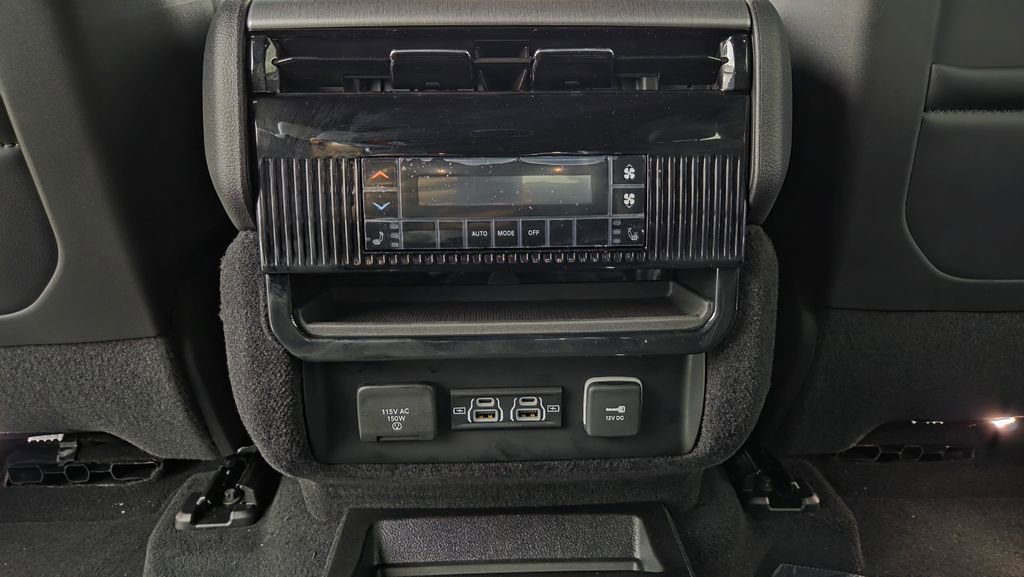 New 2026 Jeep Grand Wagoneer Limited image 31