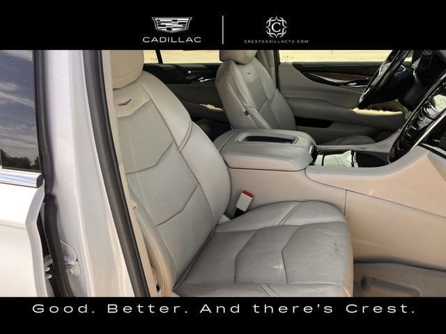 Used 2020 Cadillac Escalade ESV Premium Luxury AWD/4WD image 23