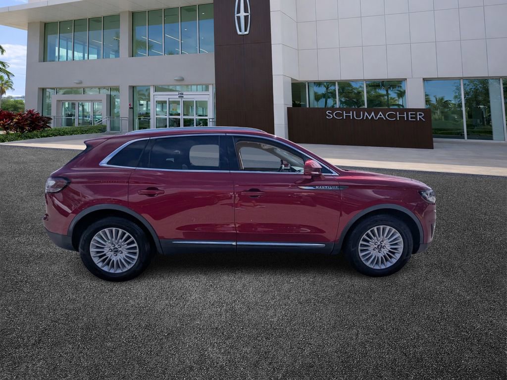 Certified 2019 Lincoln Nautilus FWD image 8