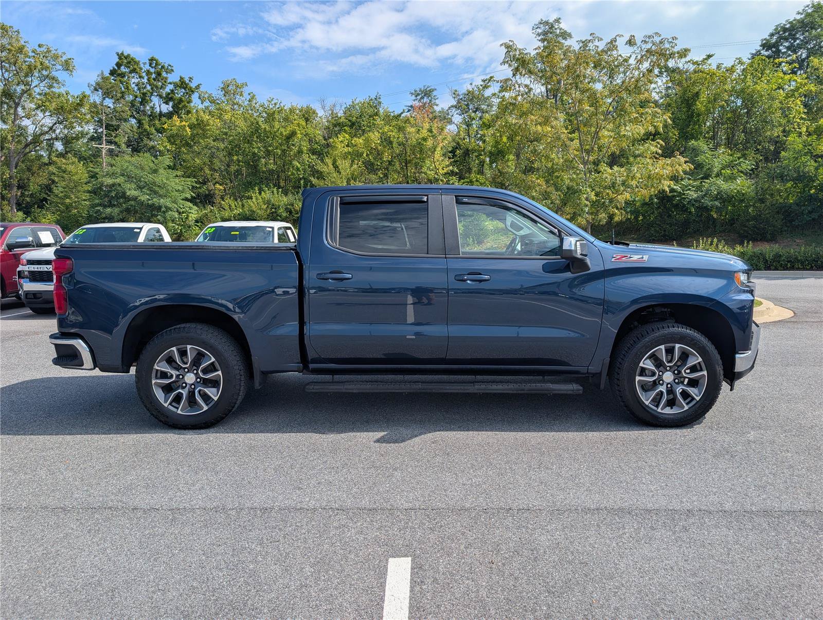 Used 2020 Chevrolet Silverado 1500 LT w/ All-Star Edition AWD/4WD image 6