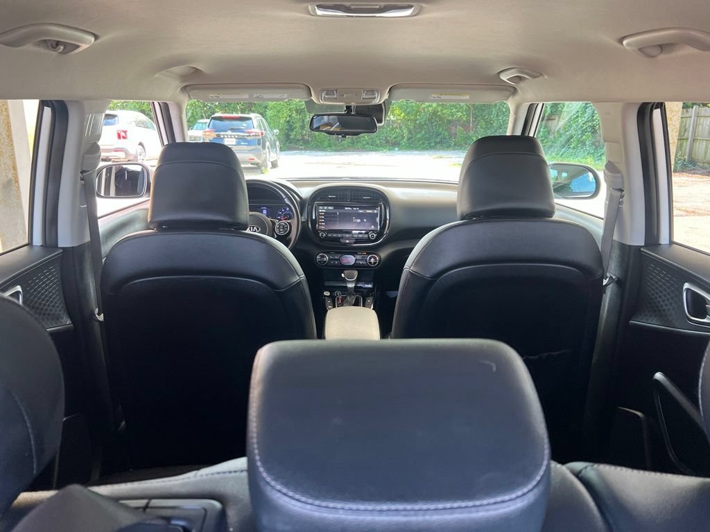 Used 2020 Kia Soul EX w/ Option Group 015 FWD image 12