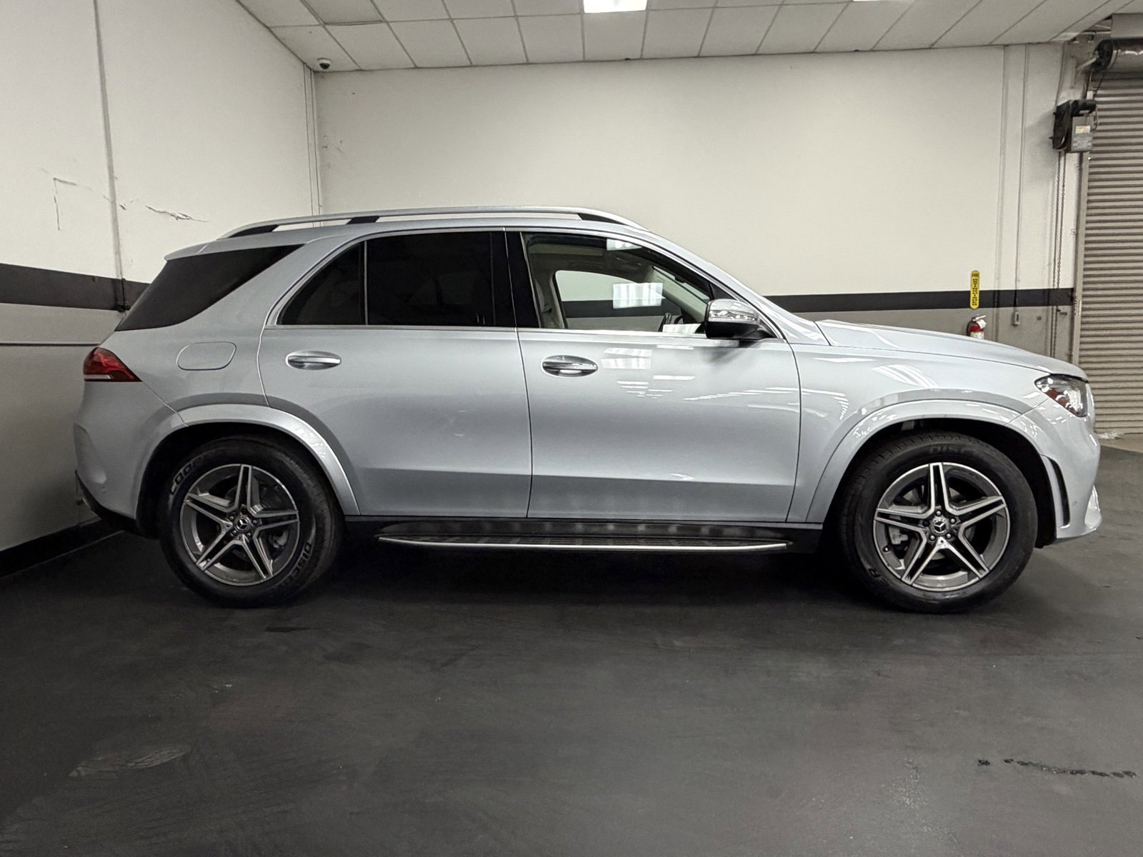 Used 2022 Mercedes-Benz GLE 350 4MATIC image 5