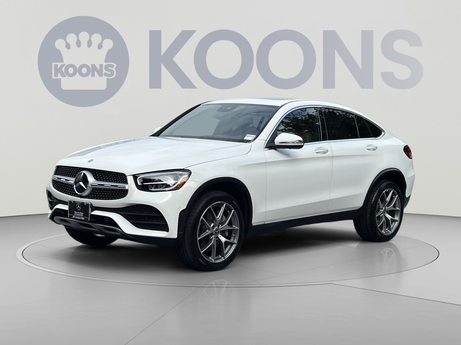 Used 2023 Mercedes-Benz GLC 300 4MATIC Coupe image 5
