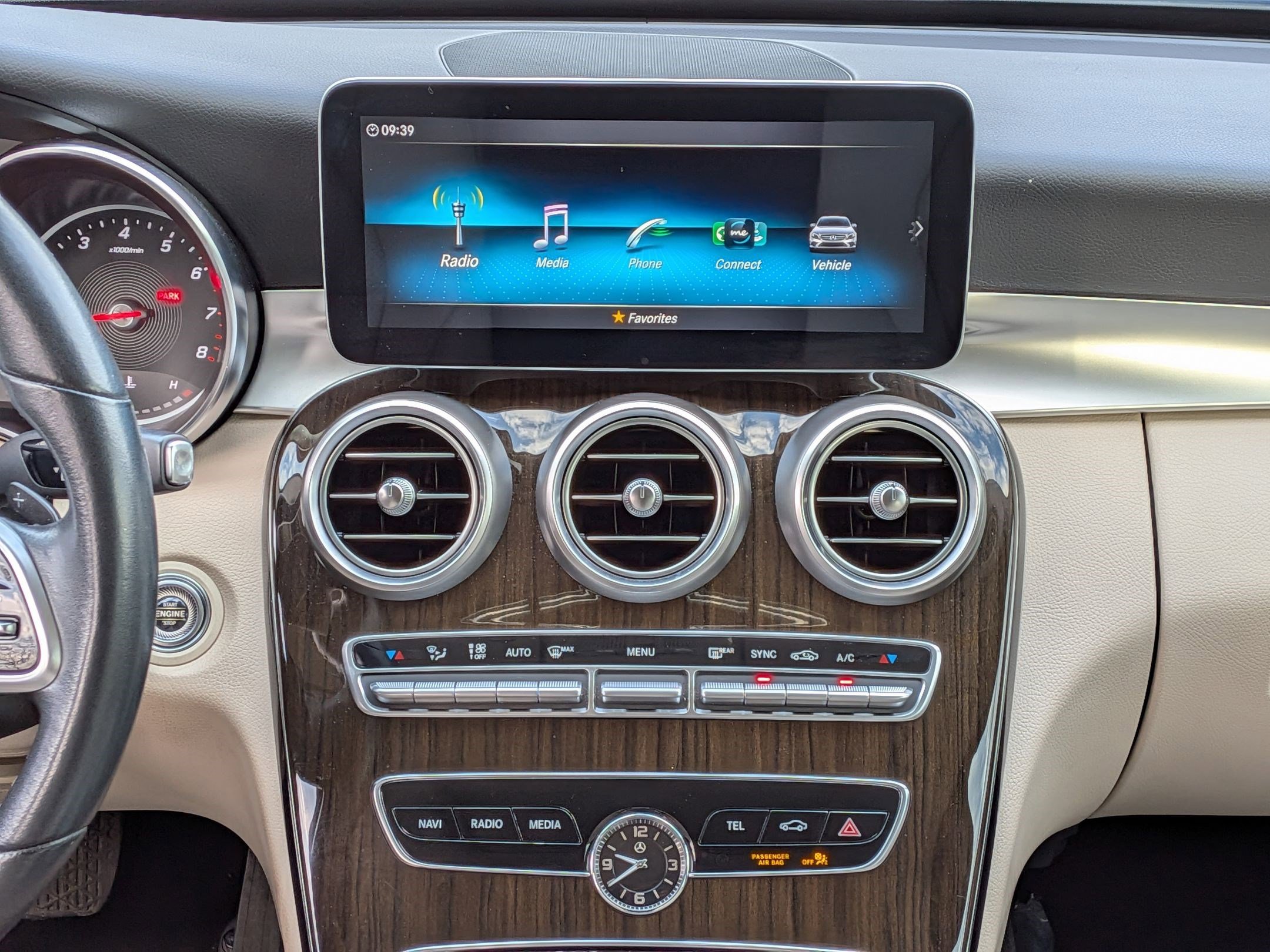 Certified 2020 Mercedes-Benz C 300 Sedan image 32