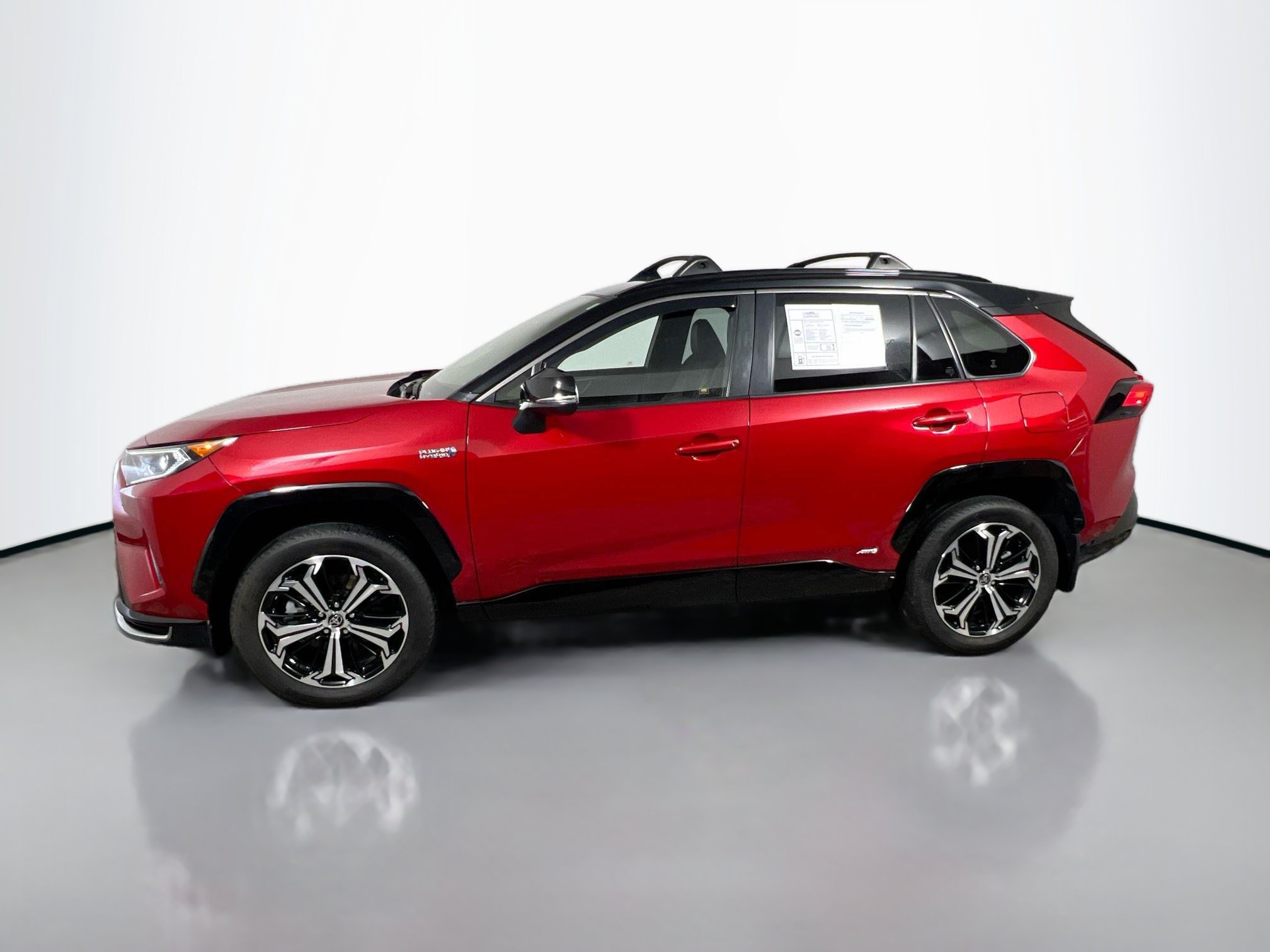 Used 2021 Toyota RAV4 XSE w/ Weather Package AWD/4WD image 9