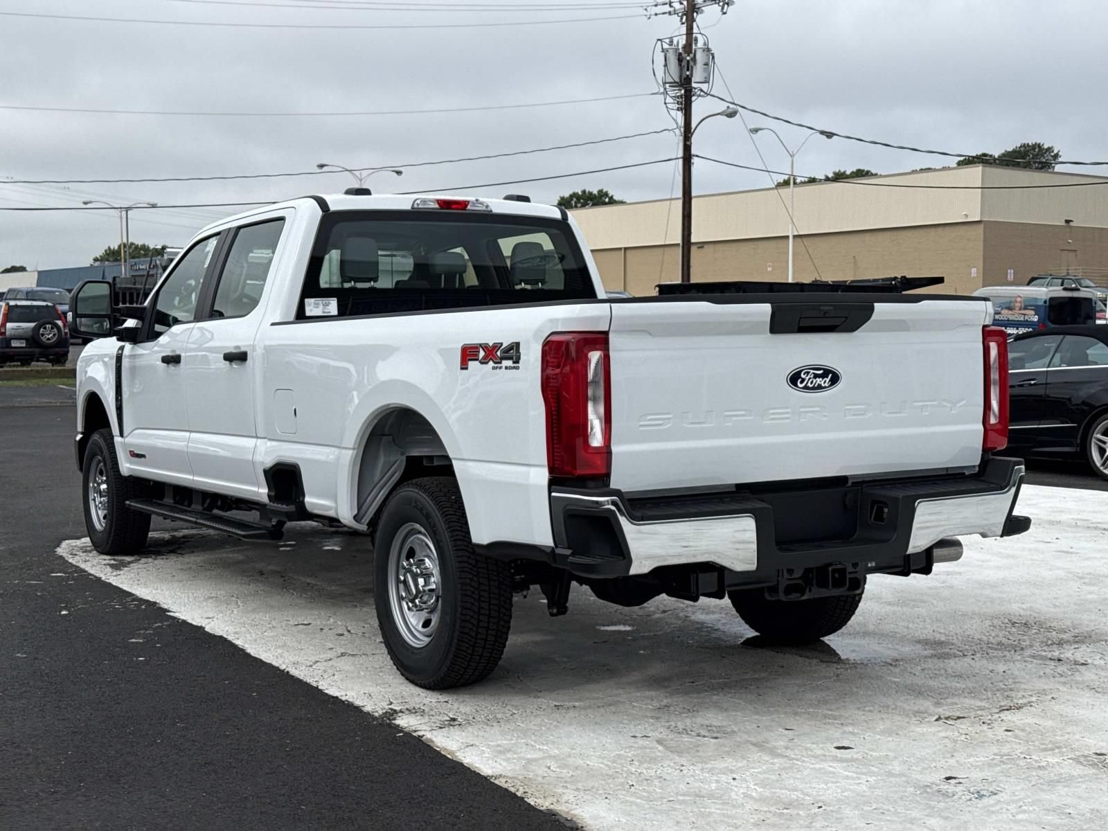 New 2027 Ford F250 XL w/ XL Driver Assist Package AWD/4WD image 5
