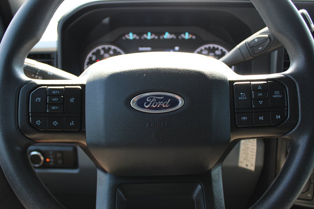 Used 2025 Ford F350 XL AWD/4WD image 31