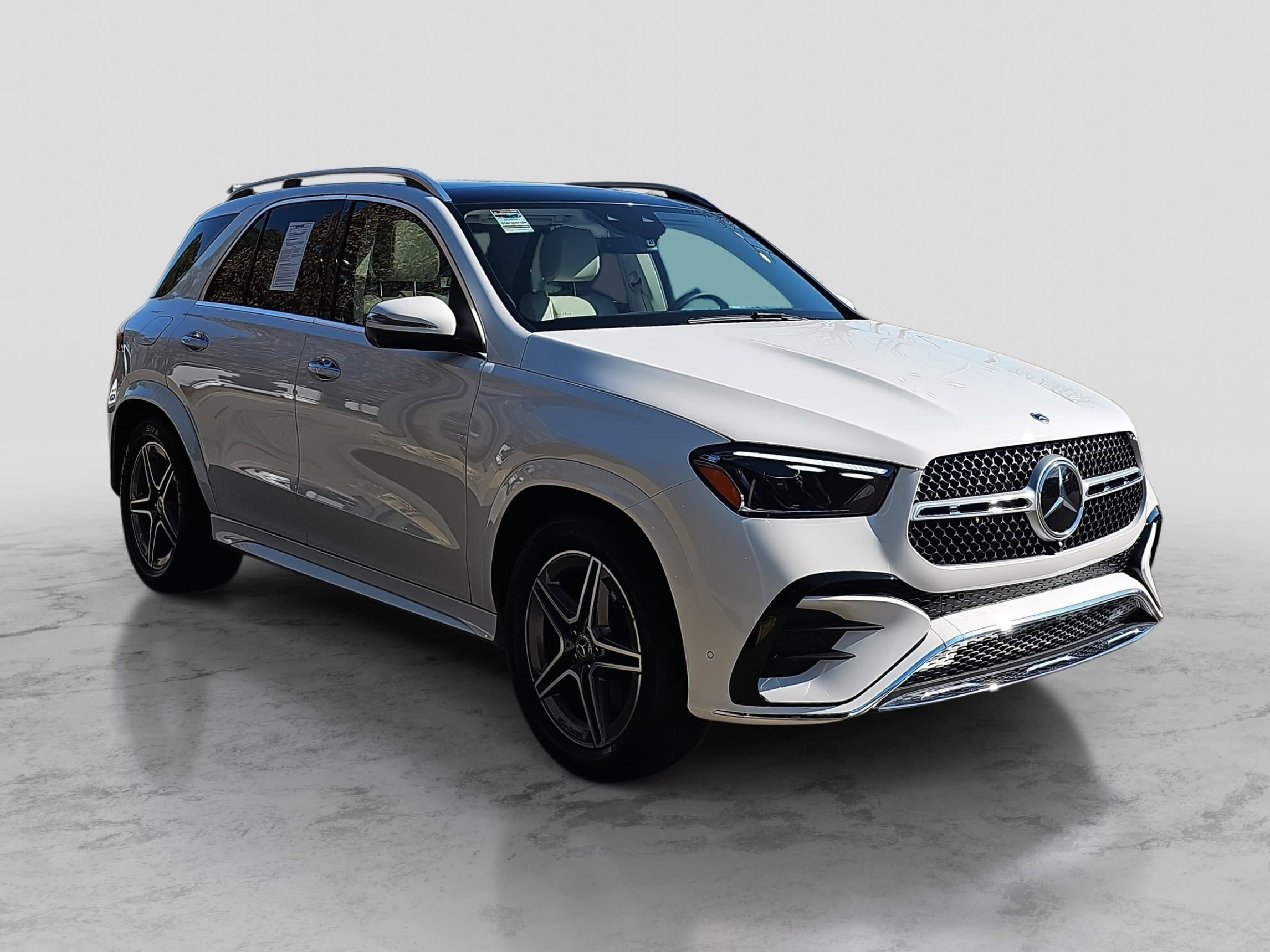 Certified 2026 Mercedes-Benz GLE 450 4MATIC image 4