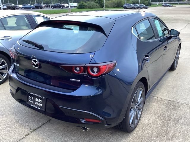 Used 2023 MAZDA MAZDA3 s FWD image 11