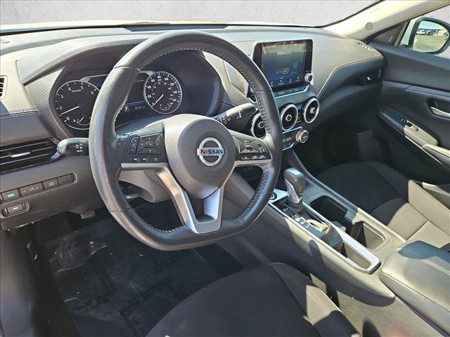 Used 2022 Nissan Sentra SV w/ All-Weather Package FWD image 11