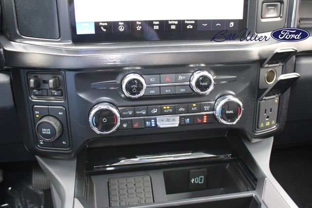 New 2026 Ford F250 Lariat w/ Chrome Package image 15