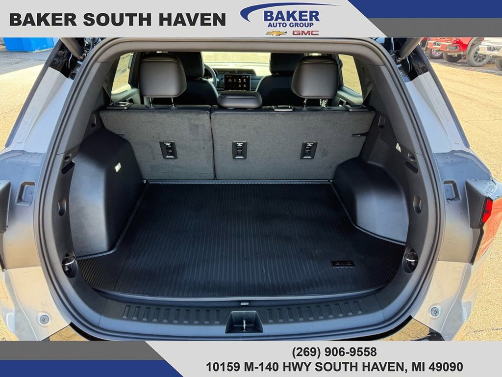 New 2026 GMC Terrain AT4 w/ Technology Package II image 9