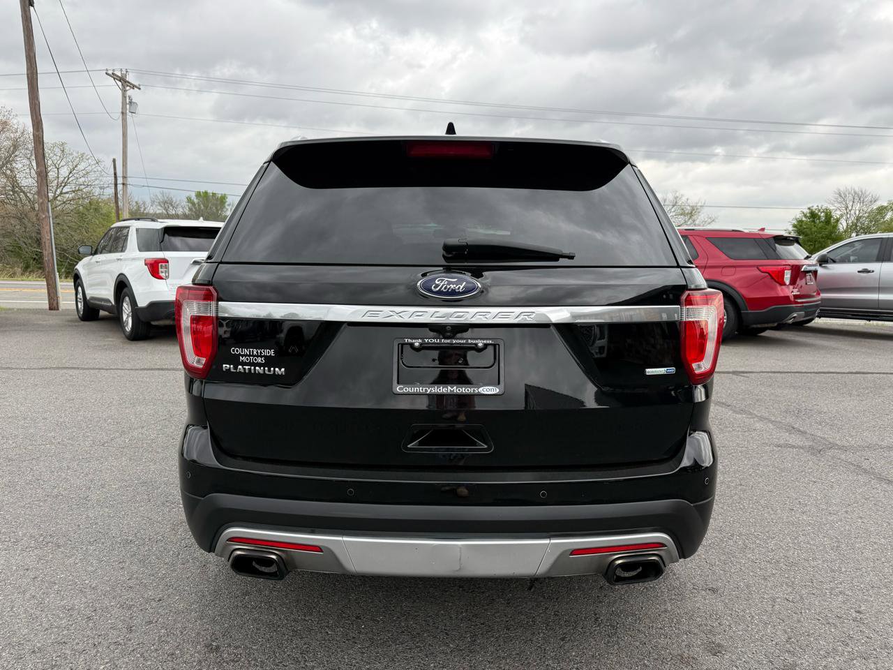 Used 2016 Ford Explorer Platinum AWD/4WD image 5