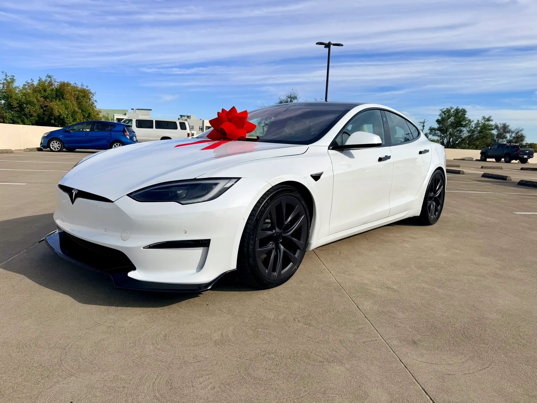 Used 2022 Tesla Model S Standard Range AWD/4WD image 4