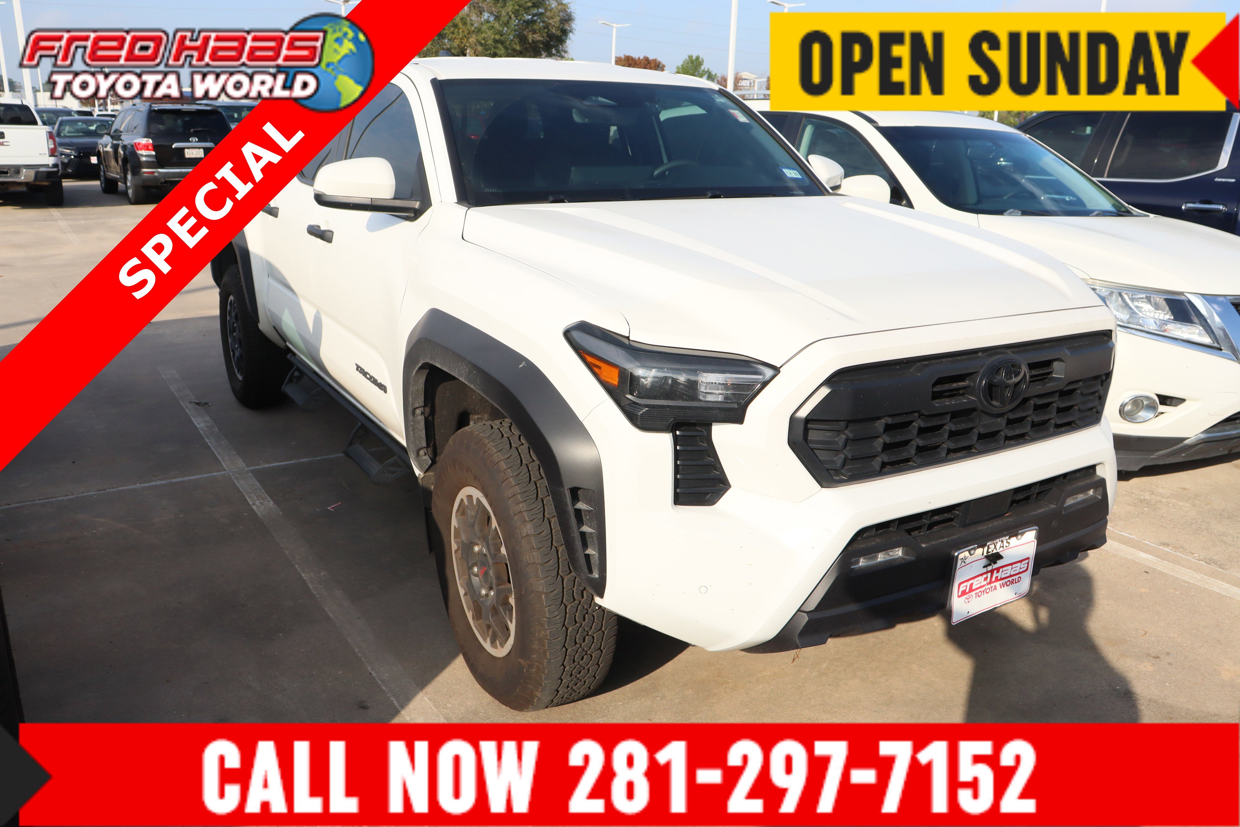 Used 2024 Toyota Tacoma TRD Off-Road image 1