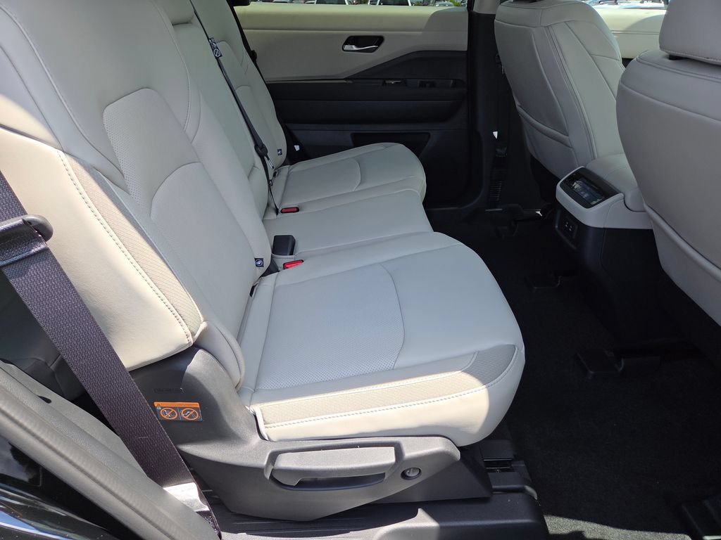 New 2026 Nissan Pathfinder SL AWD/4WD image 20