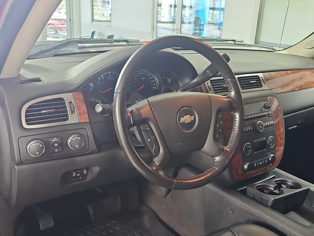 Used 2008 Chevrolet Silverado 2500 LTZ w/ Safety Package AWD/4WD image 19