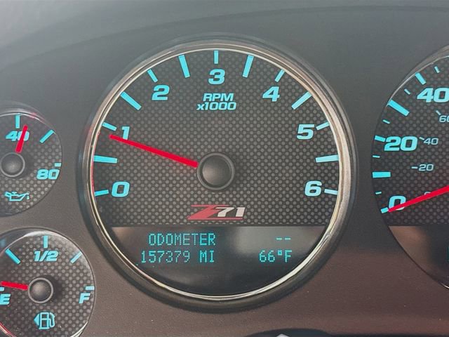 Used 2013 Chevrolet Avalanche LT w/ Suspension Package, Off-Road image 13